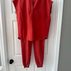 Figs Red Clay Women's Scrub Set